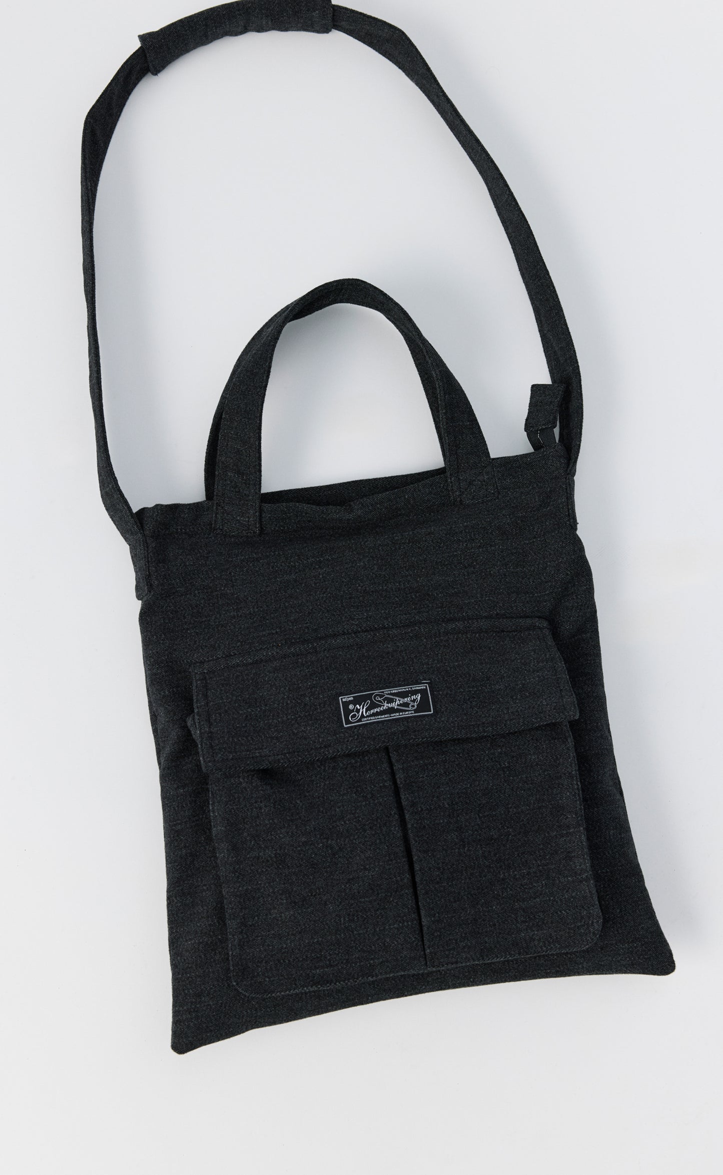 Routine Shoulder Bag - Anthracite Brushed Twill