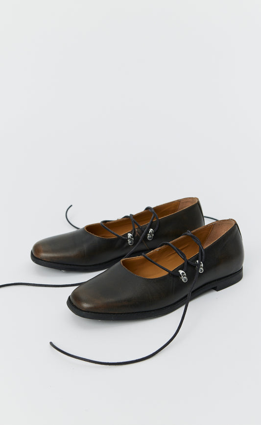 Laced Ballerina - Vintage Brown