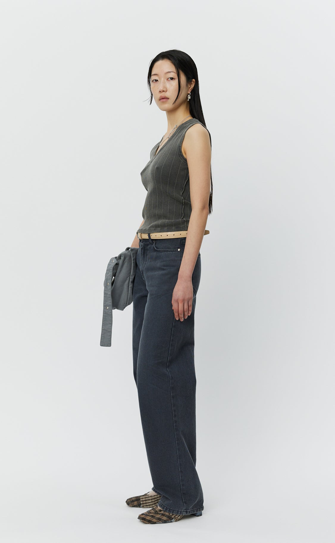 V-Neck Tank Top - Washed Graphite Rib