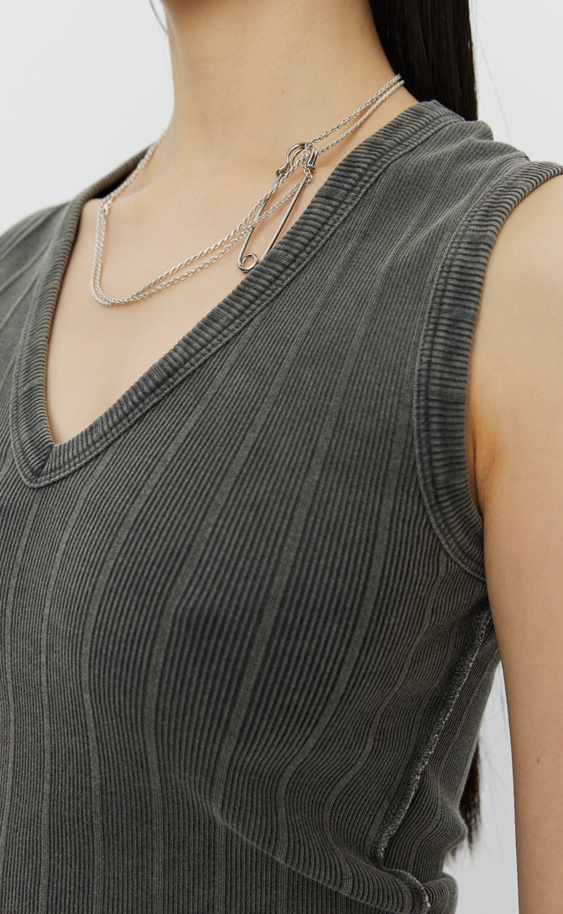 V-Neck Tank Top - Washed Graphite Rib