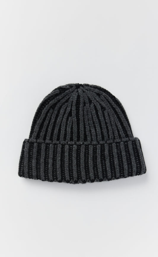 Stage Beanie - Murky Black
