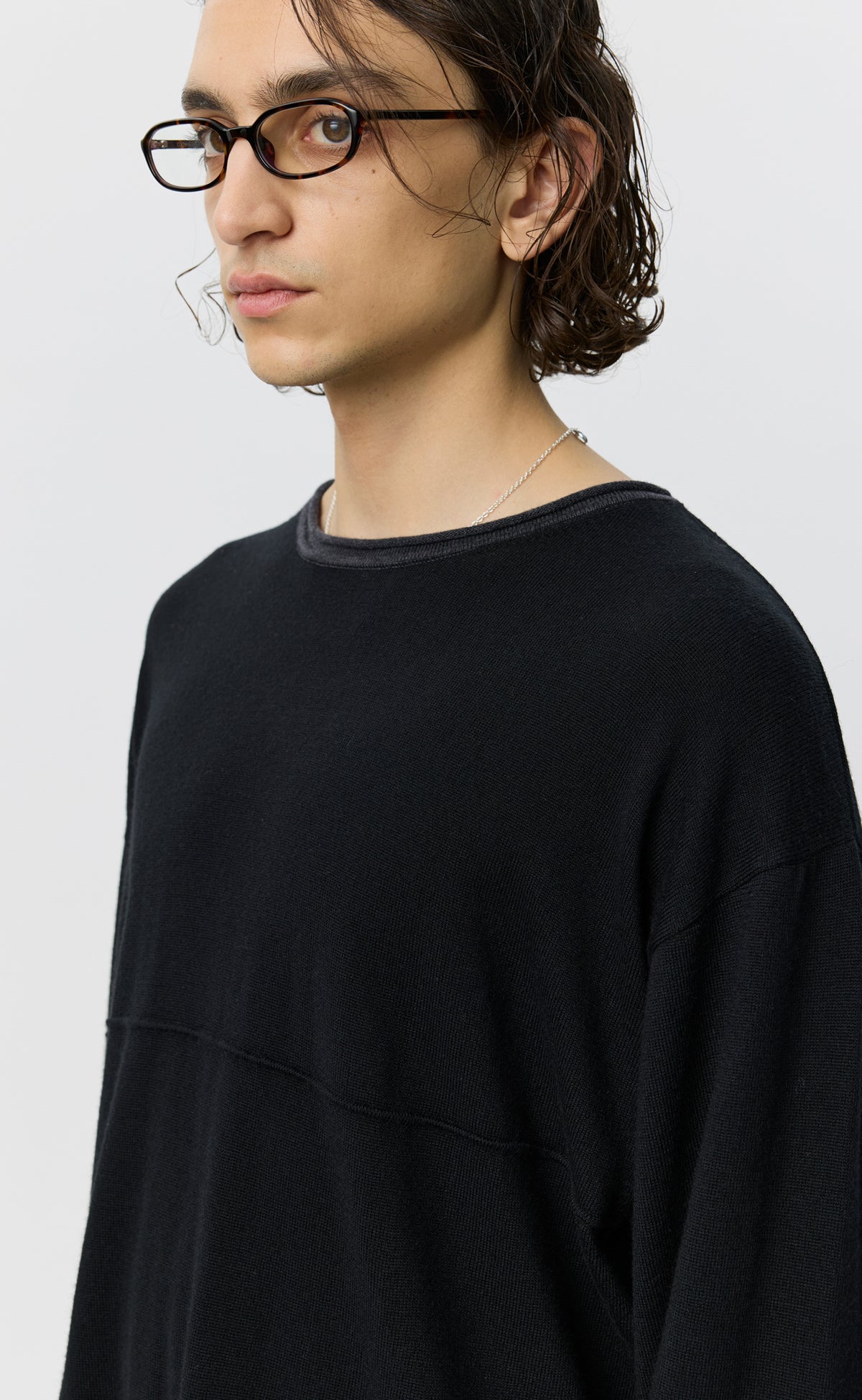 Cone O-Neck Sweater - Black Merino
