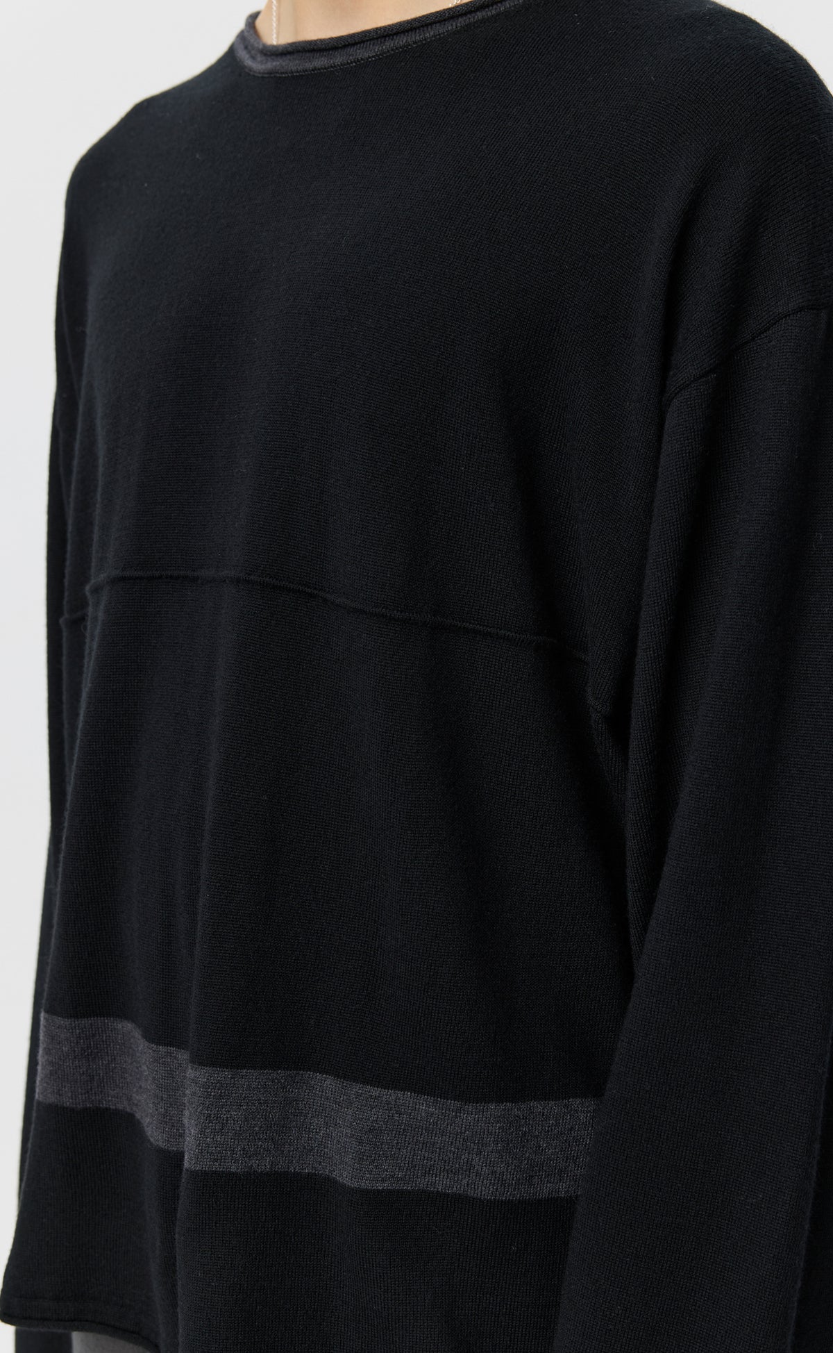 Cone O-Neck Sweater - Black Merino