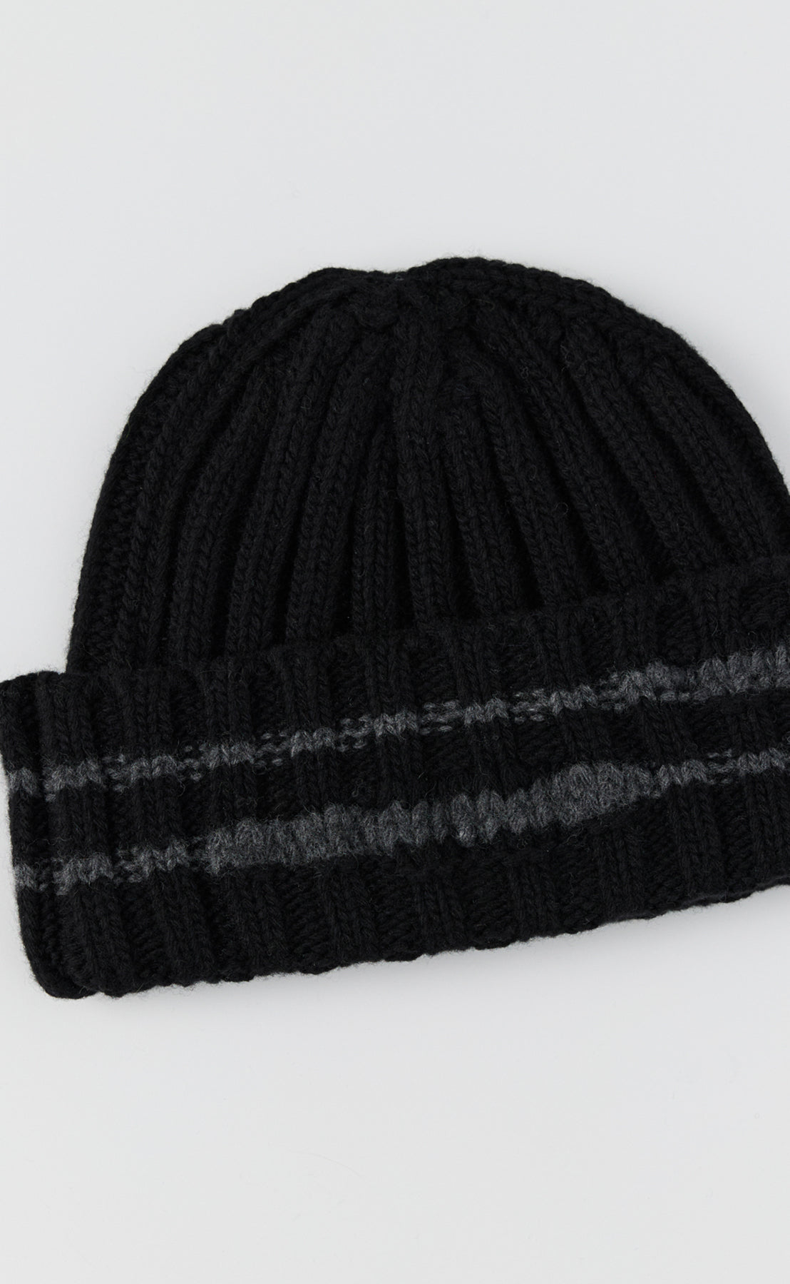 Court Beanie - Black