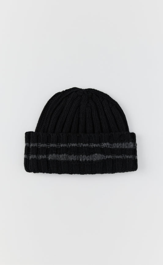 Court Beanie - Black
