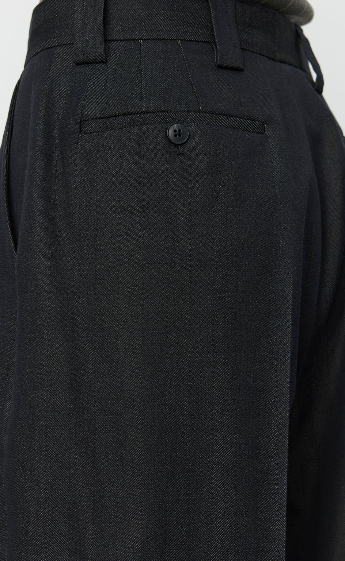Favorite Trousers - Black Solaro Herringbone