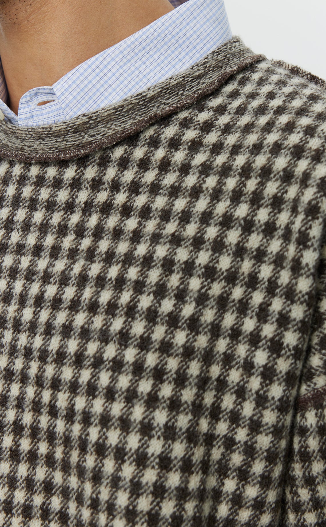 Fuzzy Pullover - Brown Houndstooth Check