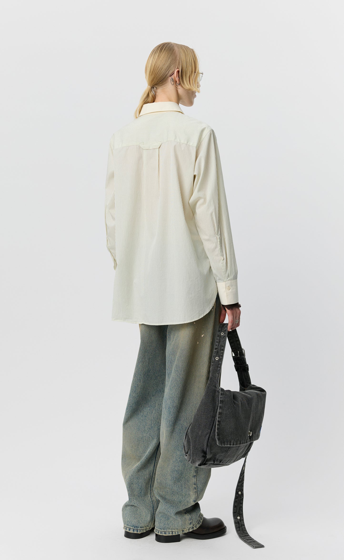 Inquiry Shirt - Elegant Stripe