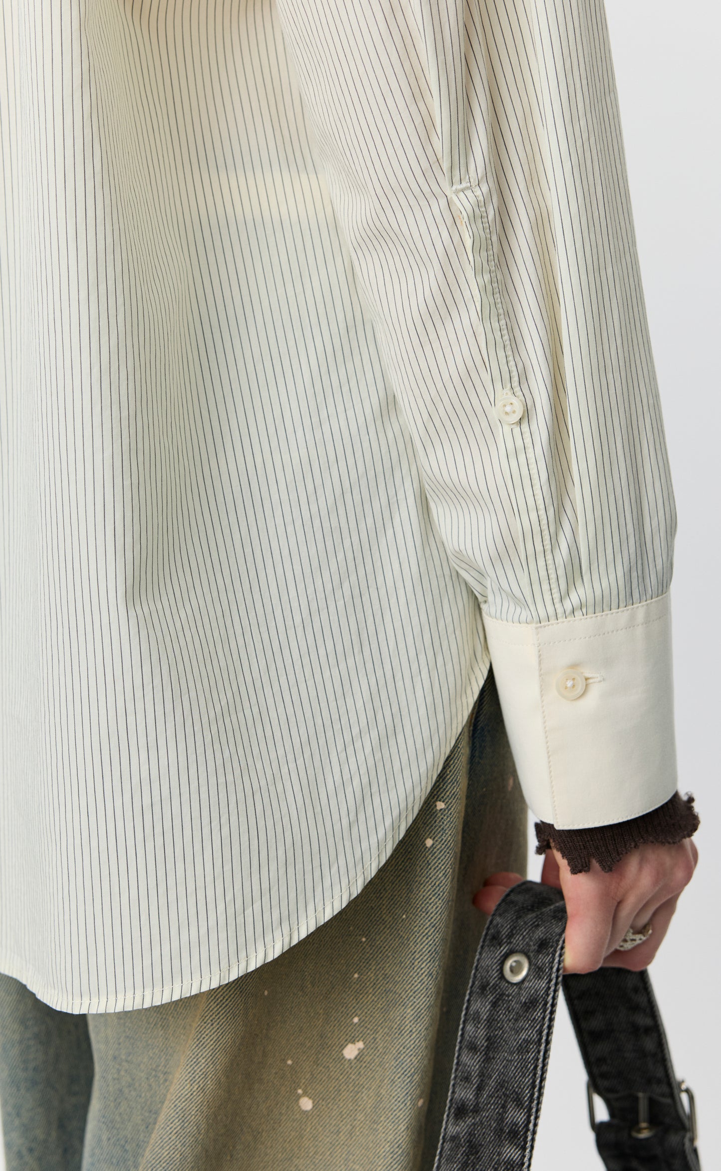 Inquiry Shirt - Elegant Stripe