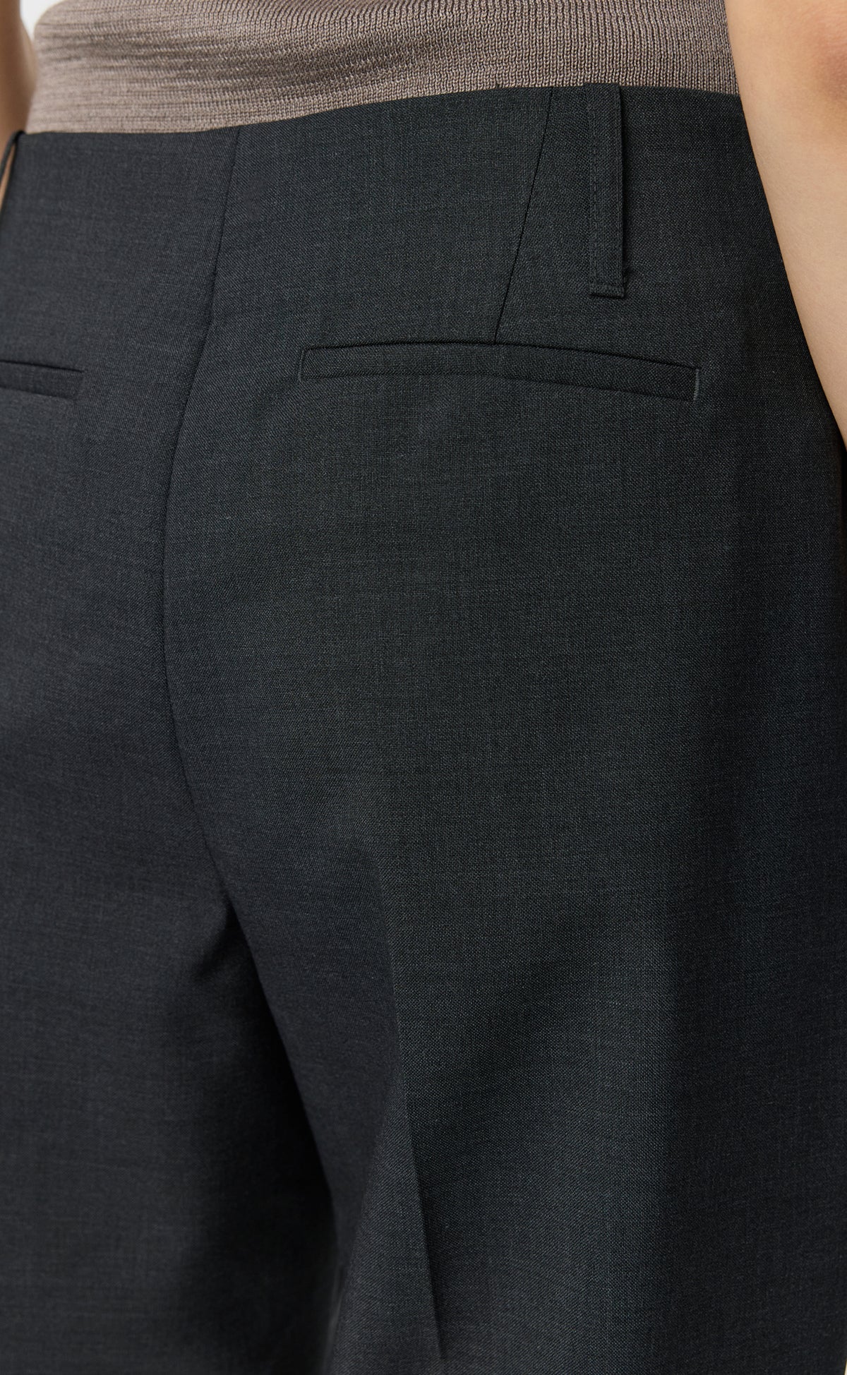 New Taper Trousers - Dark Grey Dry Wool