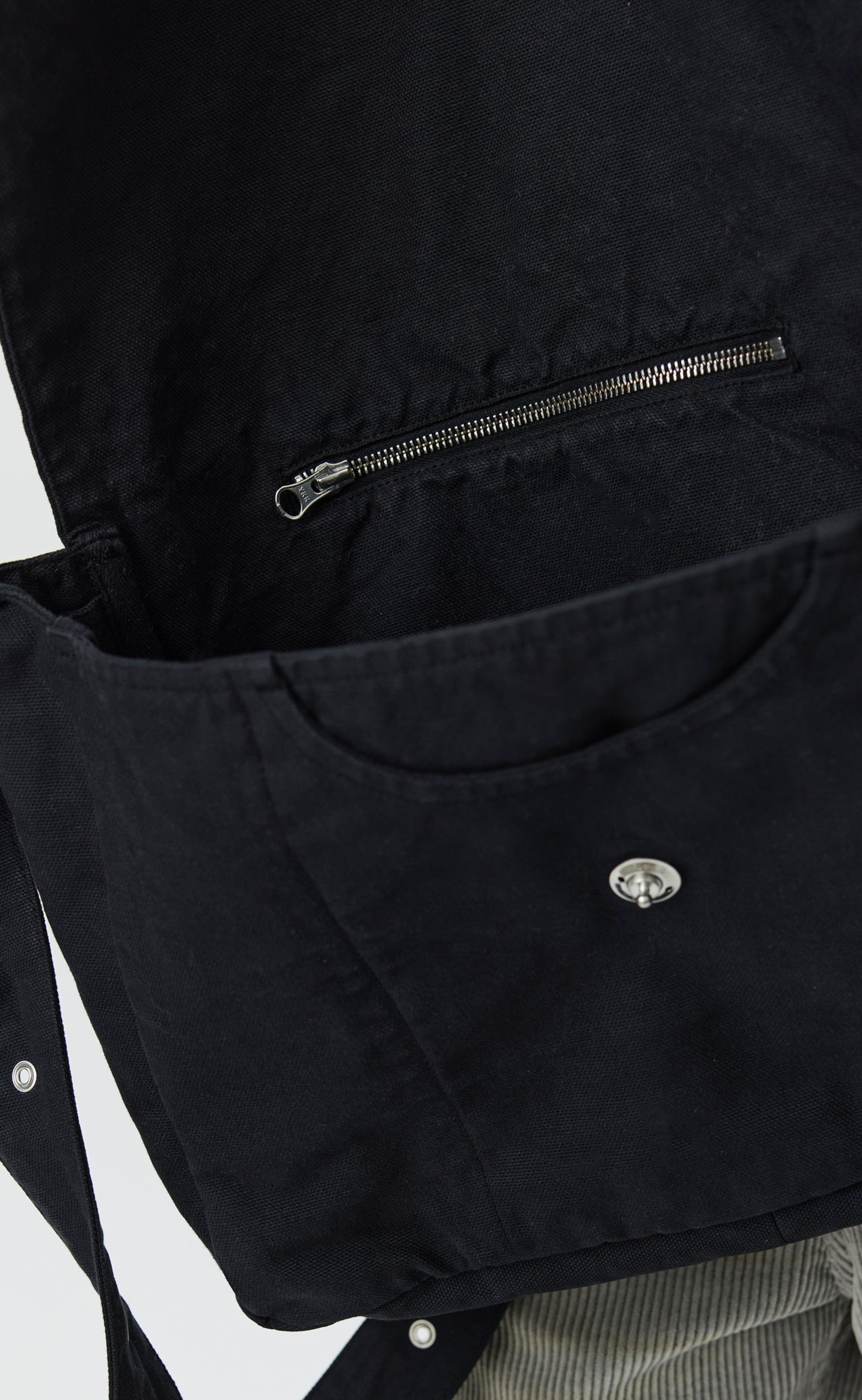 Postman Bag - Black Canvas
