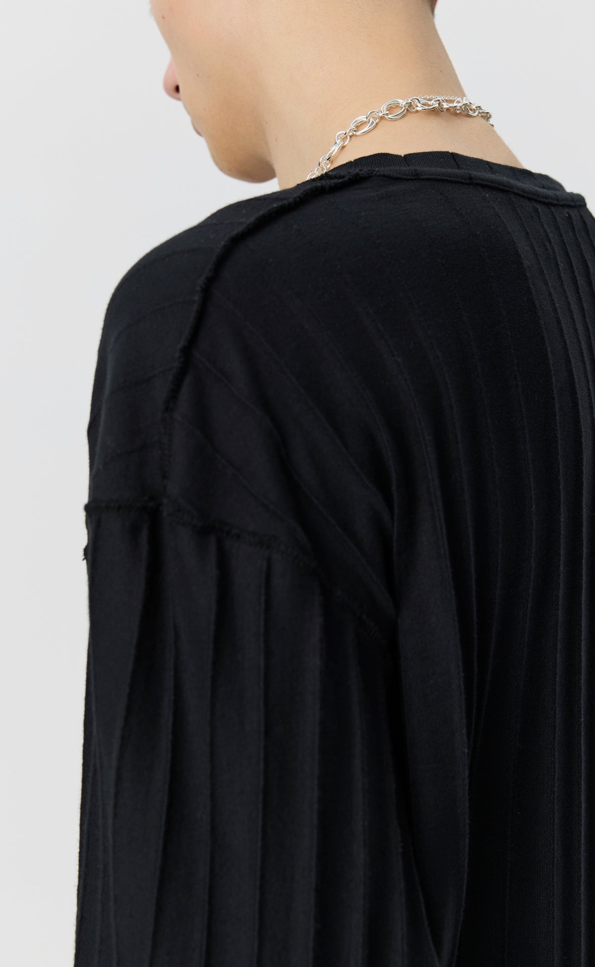 Round Neck Sweater - Black Inverted Ajour Stripe