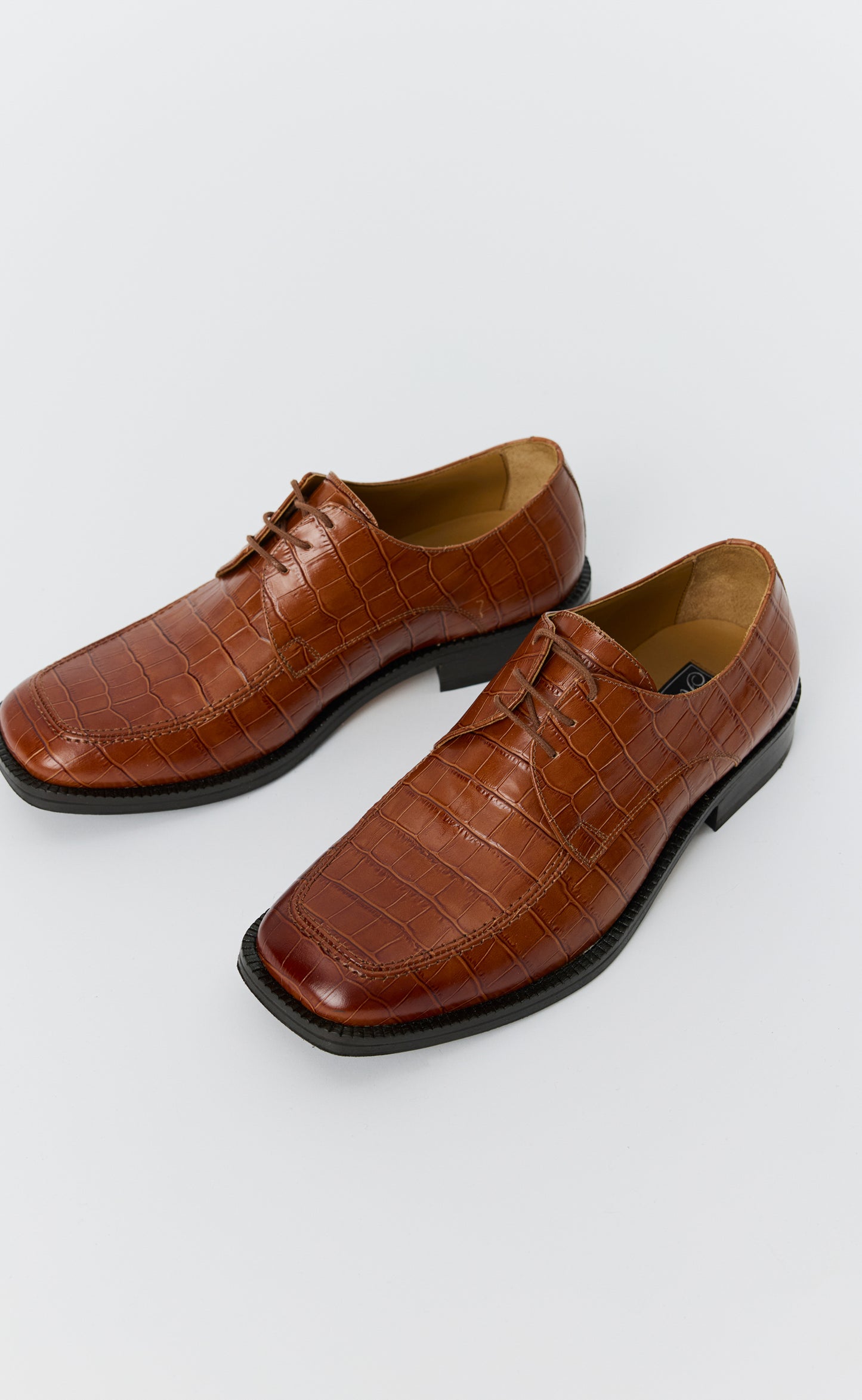 Reunion Derby - Russet Croc