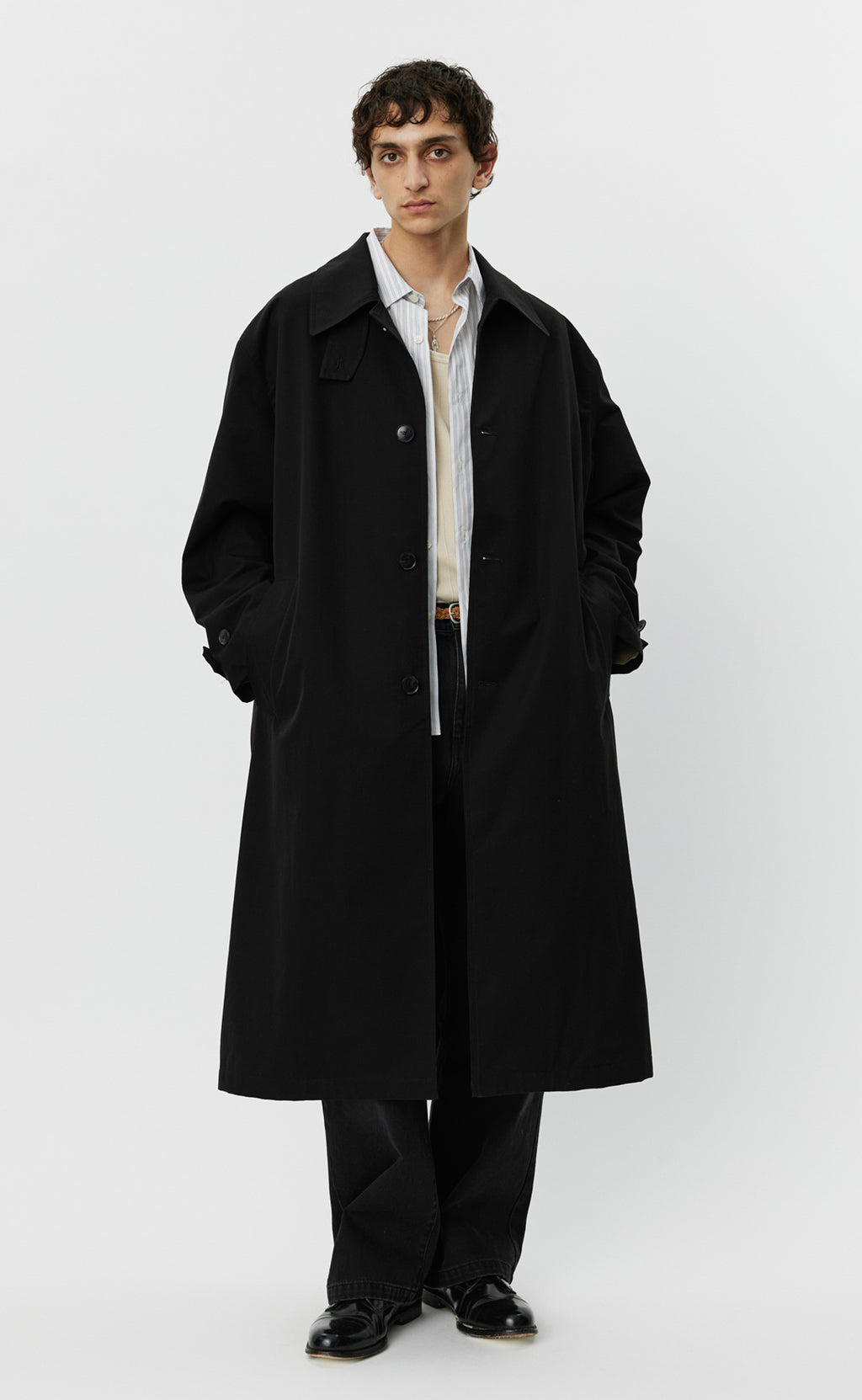 Venture Coat - Black Gabardine