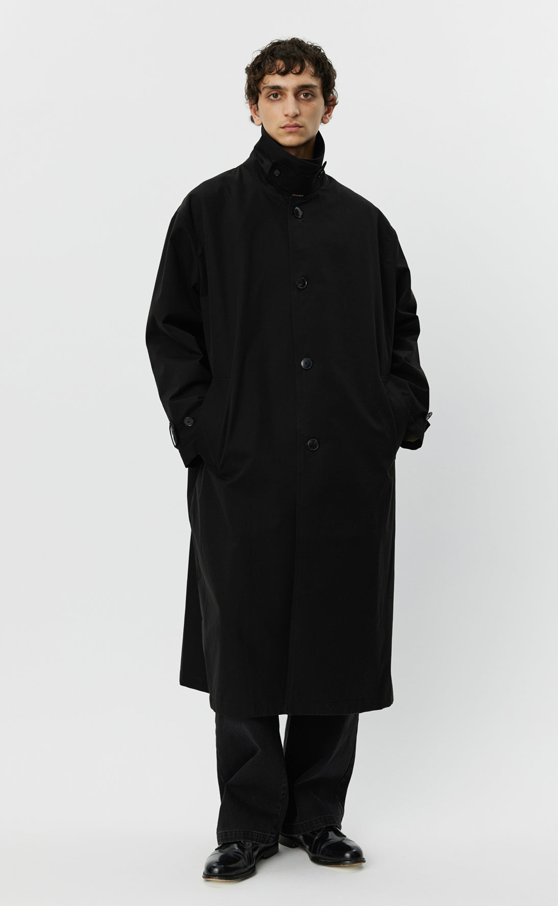 Venture Coat - Black Gabardine