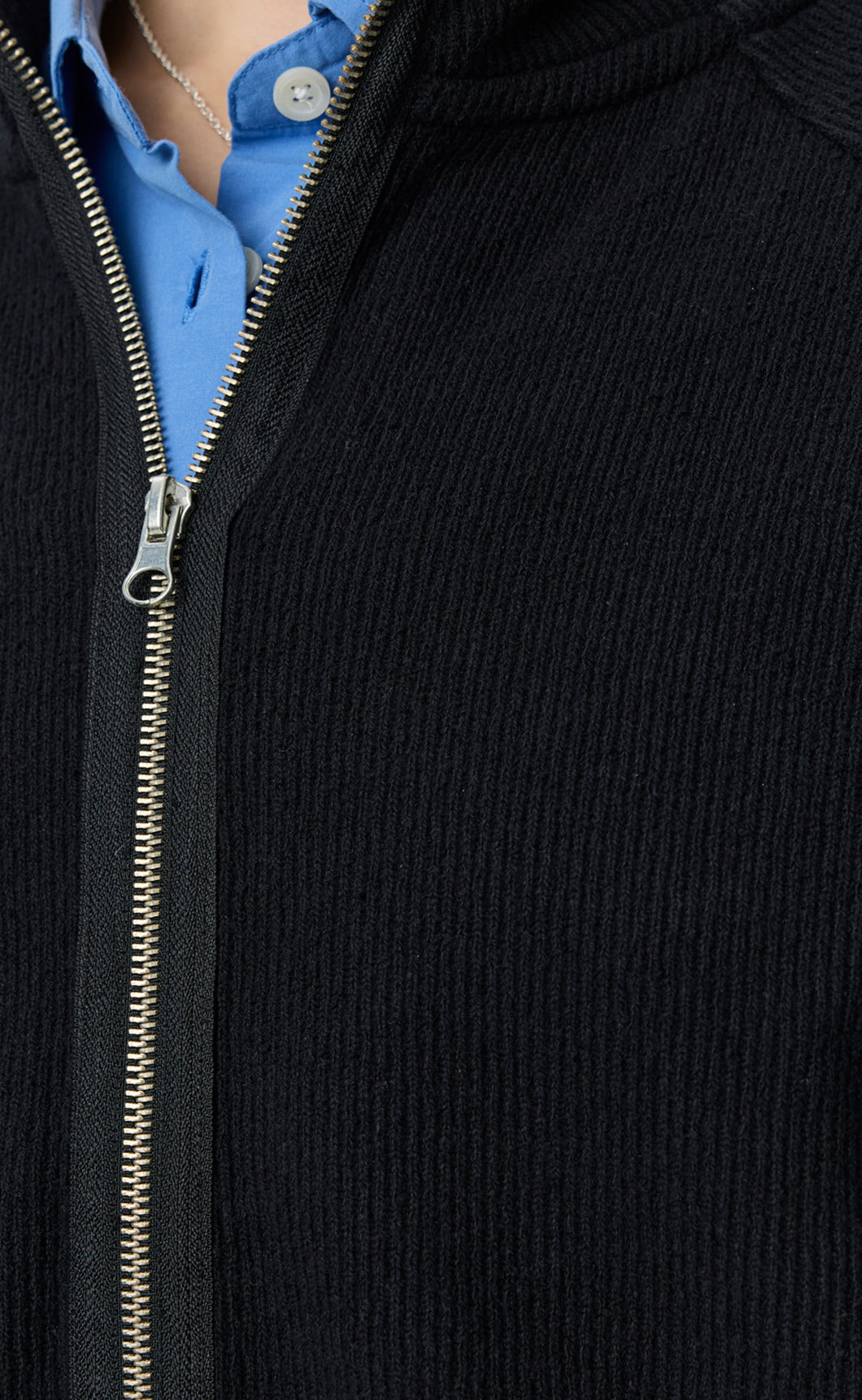 Cropped Leisure Zip Up - Black