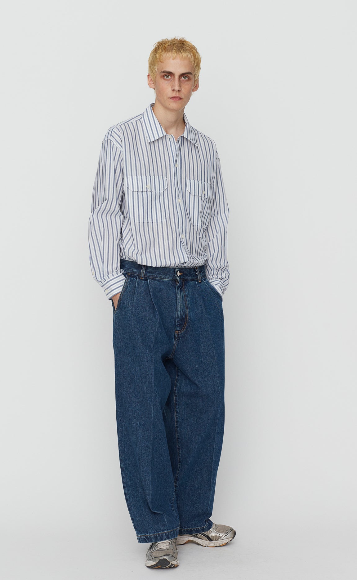 Bigger Jeans - Washed Blue